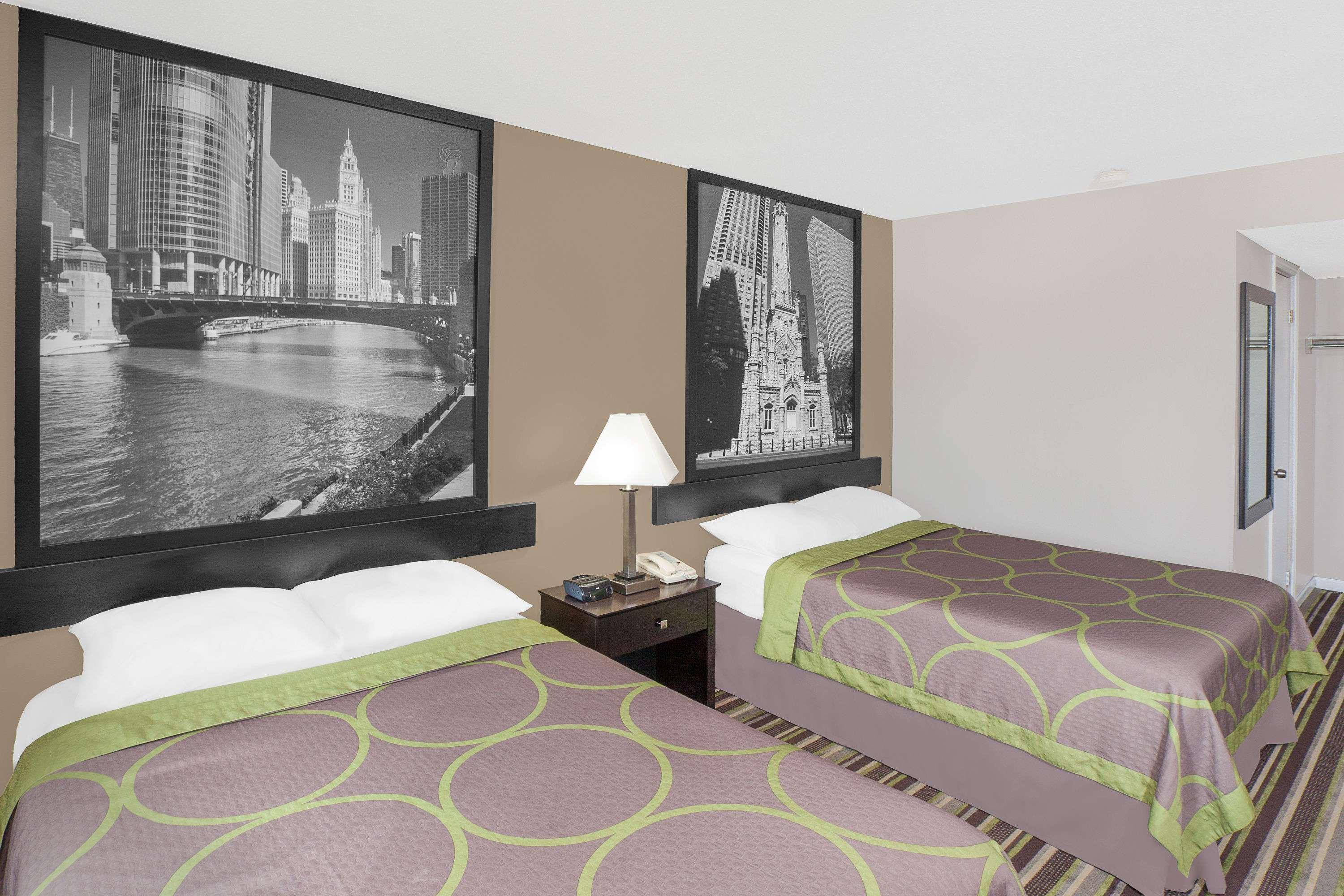 Super 8 By Wyndham Morton Grove/Chicago Hotel Exterior foto